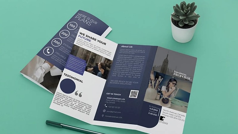 Brochure là một ấn phẩm quảng cáo (thường ở dạng tờ gấp) được thiết kế một cách cô đọng và hấp dẫn