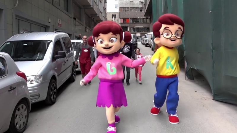 Mascot hình người là những nhân vật có hình dáng con người