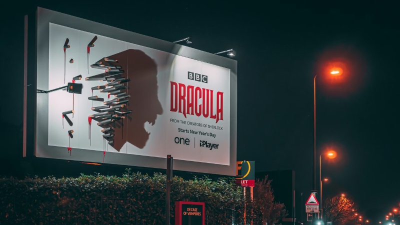BBC với chiến dịch "Dracula Billboard"